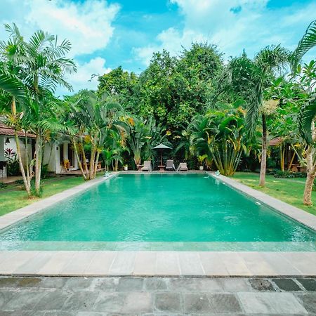 Agung Wiwin Homestay & Restaurant Mengwi Εξωτερικό φωτογραφία