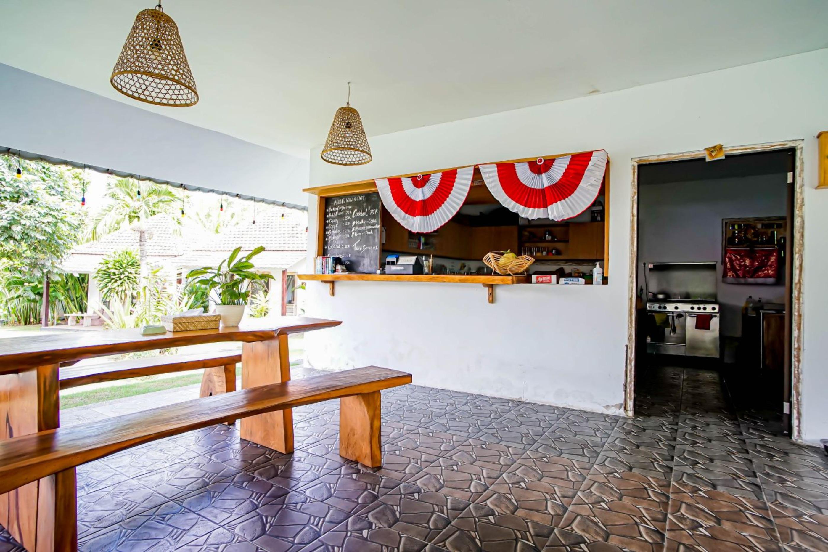 Agung Wiwin Homestay & Restaurant Mengwi Εξωτερικό φωτογραφία