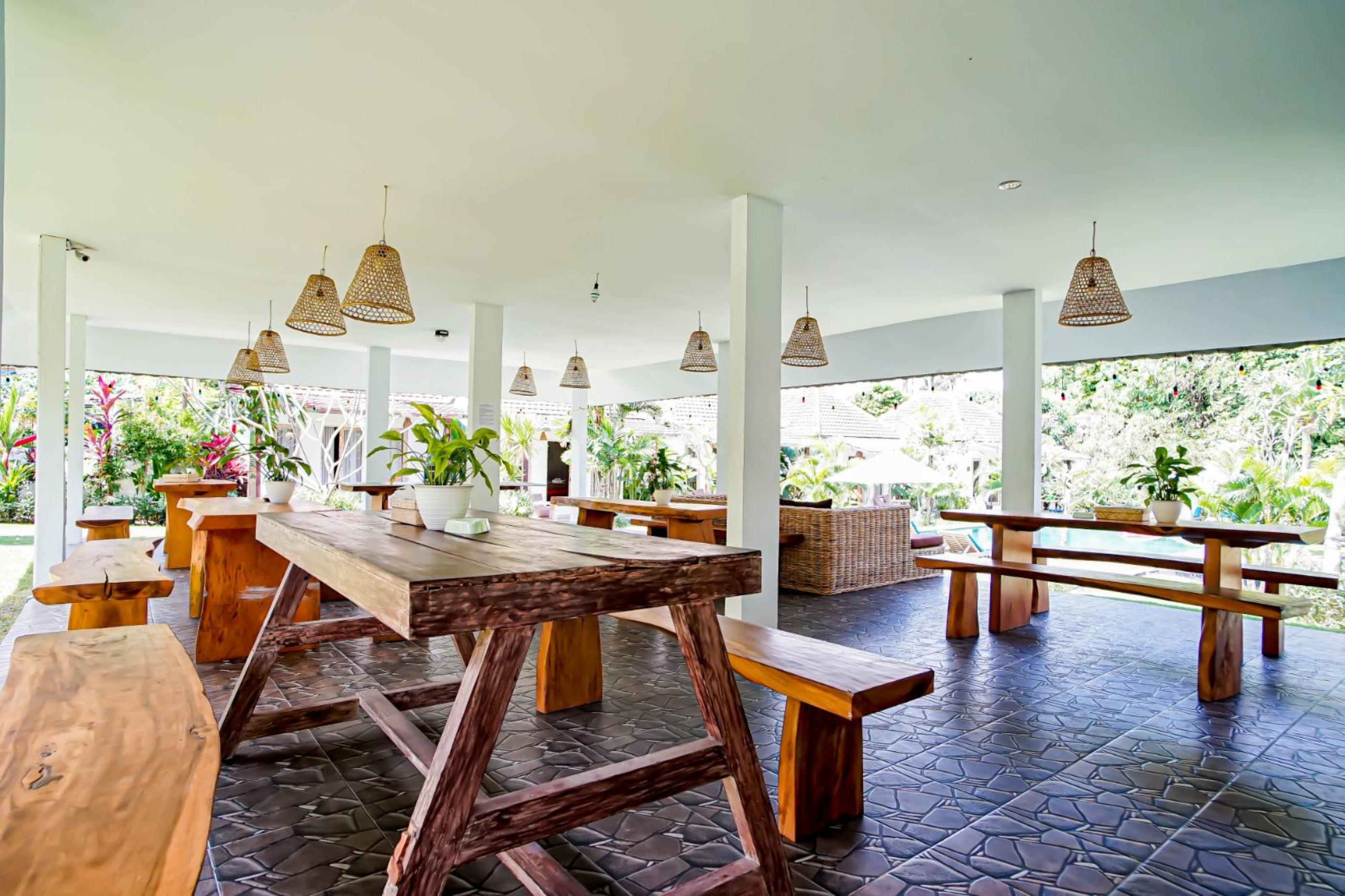 Agung Wiwin Homestay & Restaurant Mengwi Εξωτερικό φωτογραφία