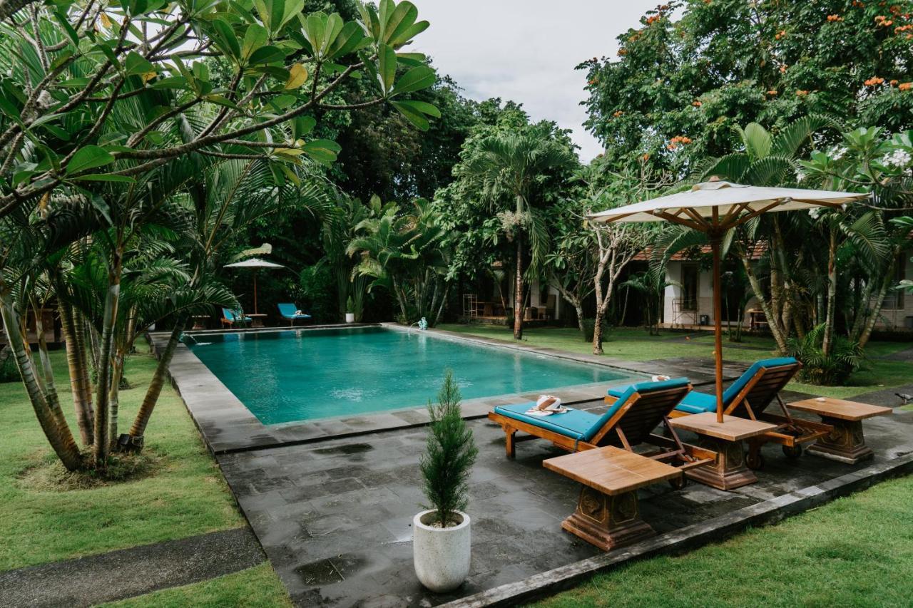 Agung Wiwin Homestay & Restaurant Mengwi Εξωτερικό φωτογραφία