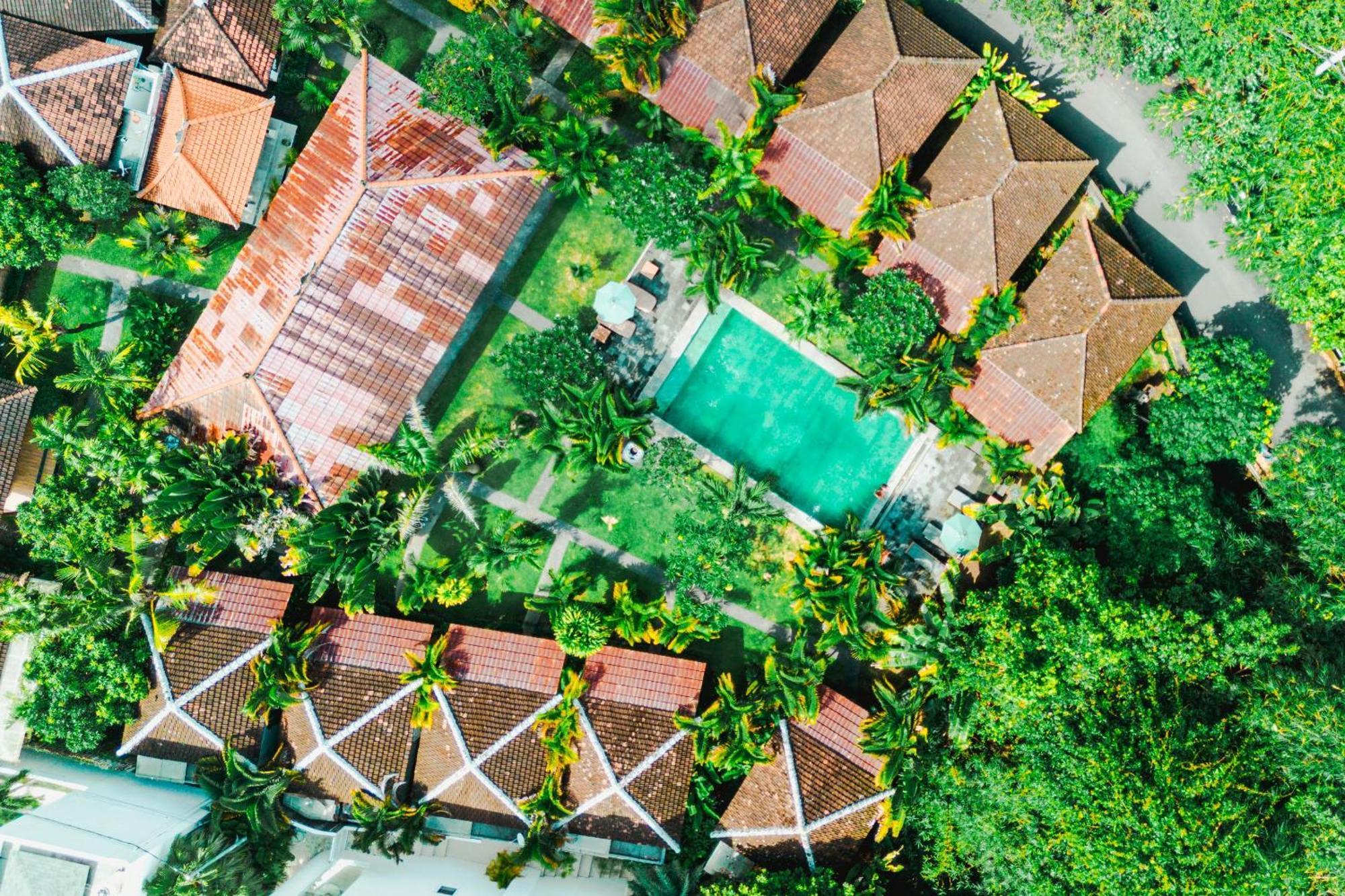 Agung Wiwin Homestay & Restaurant Mengwi Εξωτερικό φωτογραφία