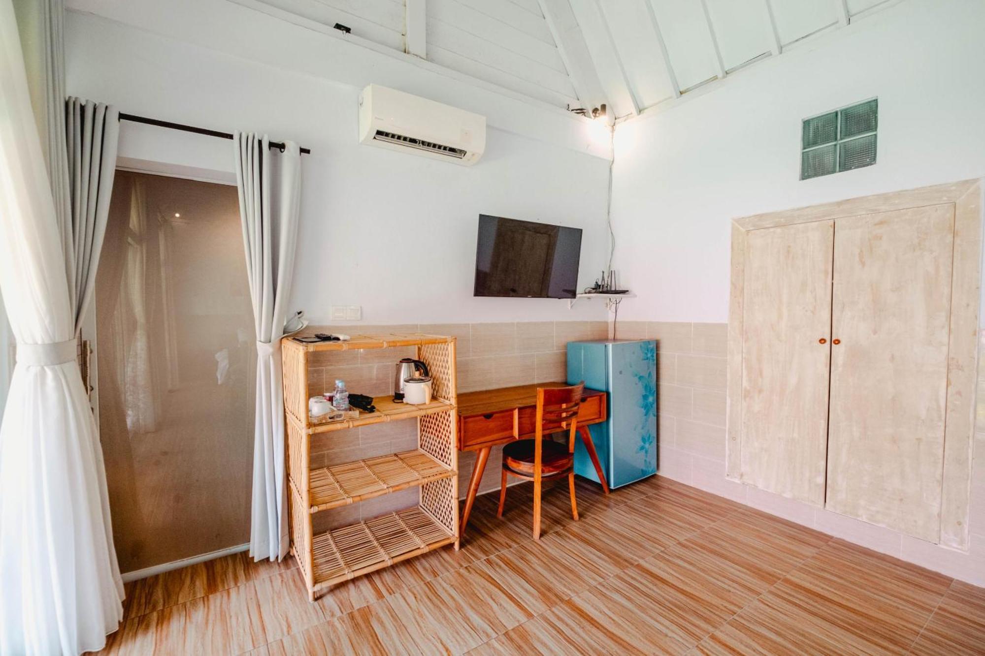 Agung Wiwin Homestay & Restaurant Mengwi Εξωτερικό φωτογραφία